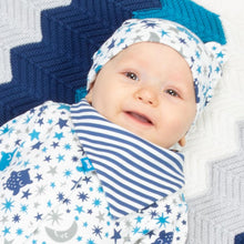 Load image into Gallery viewer, Baby in starry night hat