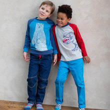 Load image into Gallery viewer, Boy in slim fit jeans