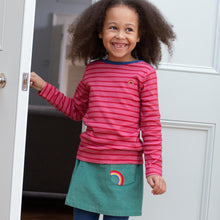 Load image into Gallery viewer, Girl in shoreline t-shirt
