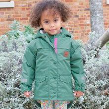 Load image into Gallery viewer, Girl in go coat