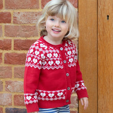 Load image into Gallery viewer, Girl in nordic heart cardi