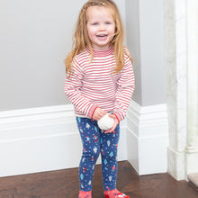Load image into Gallery viewer, Girl in mini skate time leggings